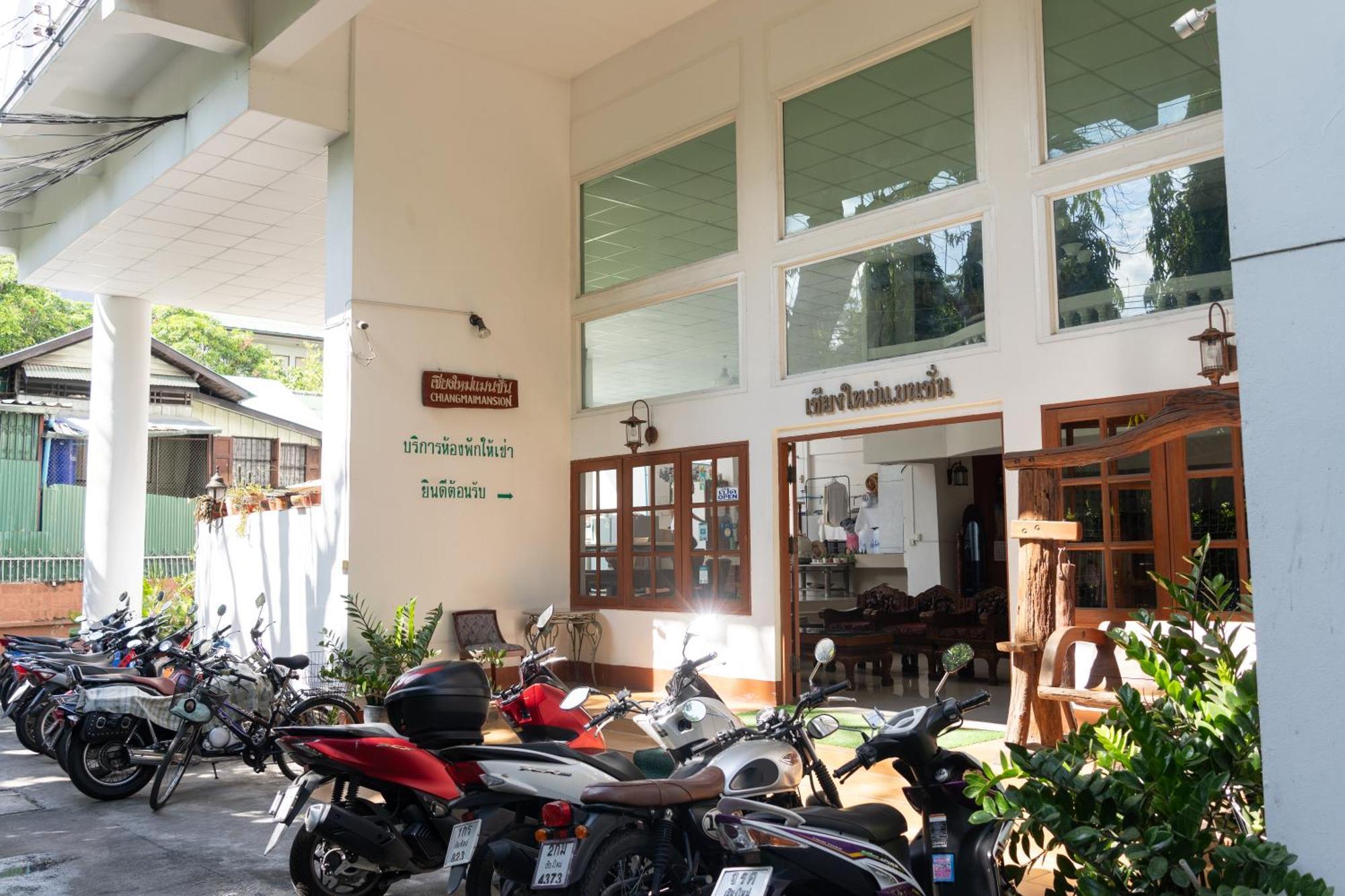 Hotel Chiang Mai Mansion Esterno foto